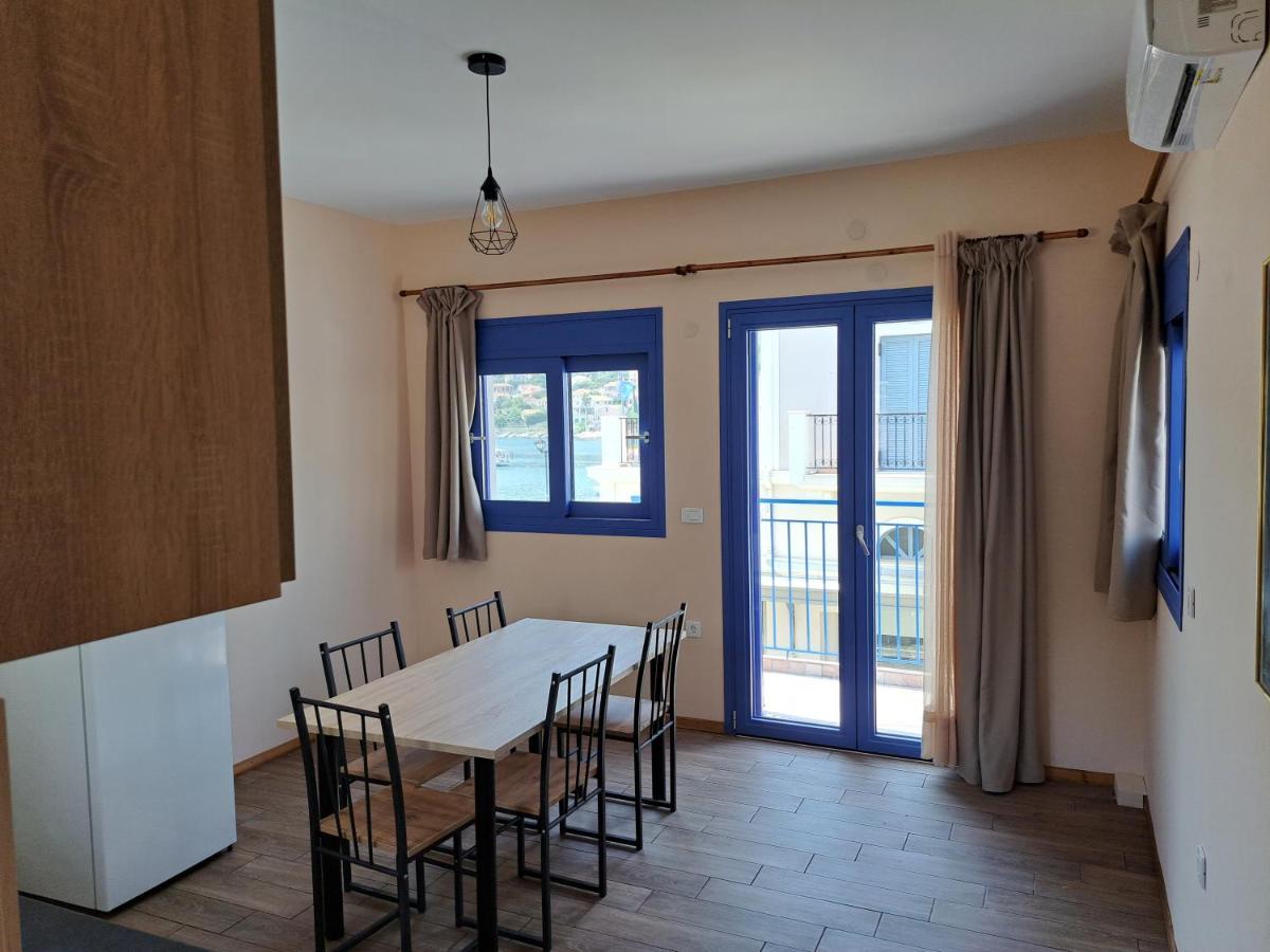 Blue Moon Apartment Αγία Ευφημία Εξωτερικό φωτογραφία